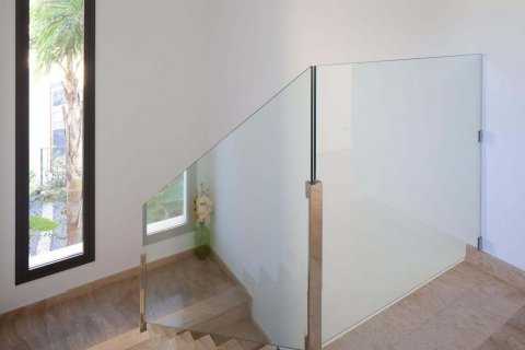Māja pārdošanā Lloret de Mar, Girona, Spānijā 4 istabas, 300 m2 Nr. 22817 - attēls 19