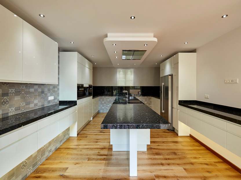 Casa a Lloret de Mar, Girona, Spagna 4 camere da letto, 331 mq. N° 22813