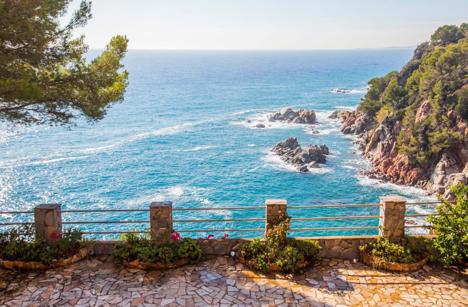 Casa a Lloret de Mar, Girona, Spagna 5 camere da letto, 420 mq. N° 22796