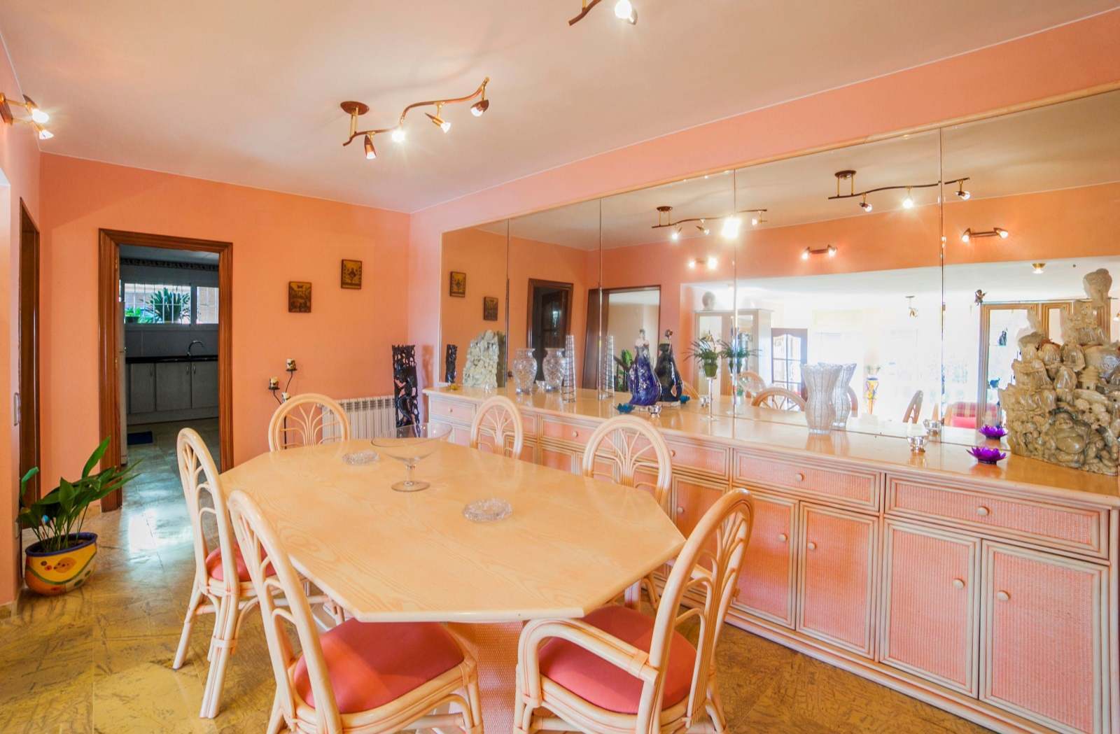 Casa a Lloret de Mar, Girona, Spagna 5 camere da letto, 420 mq. N° 22796