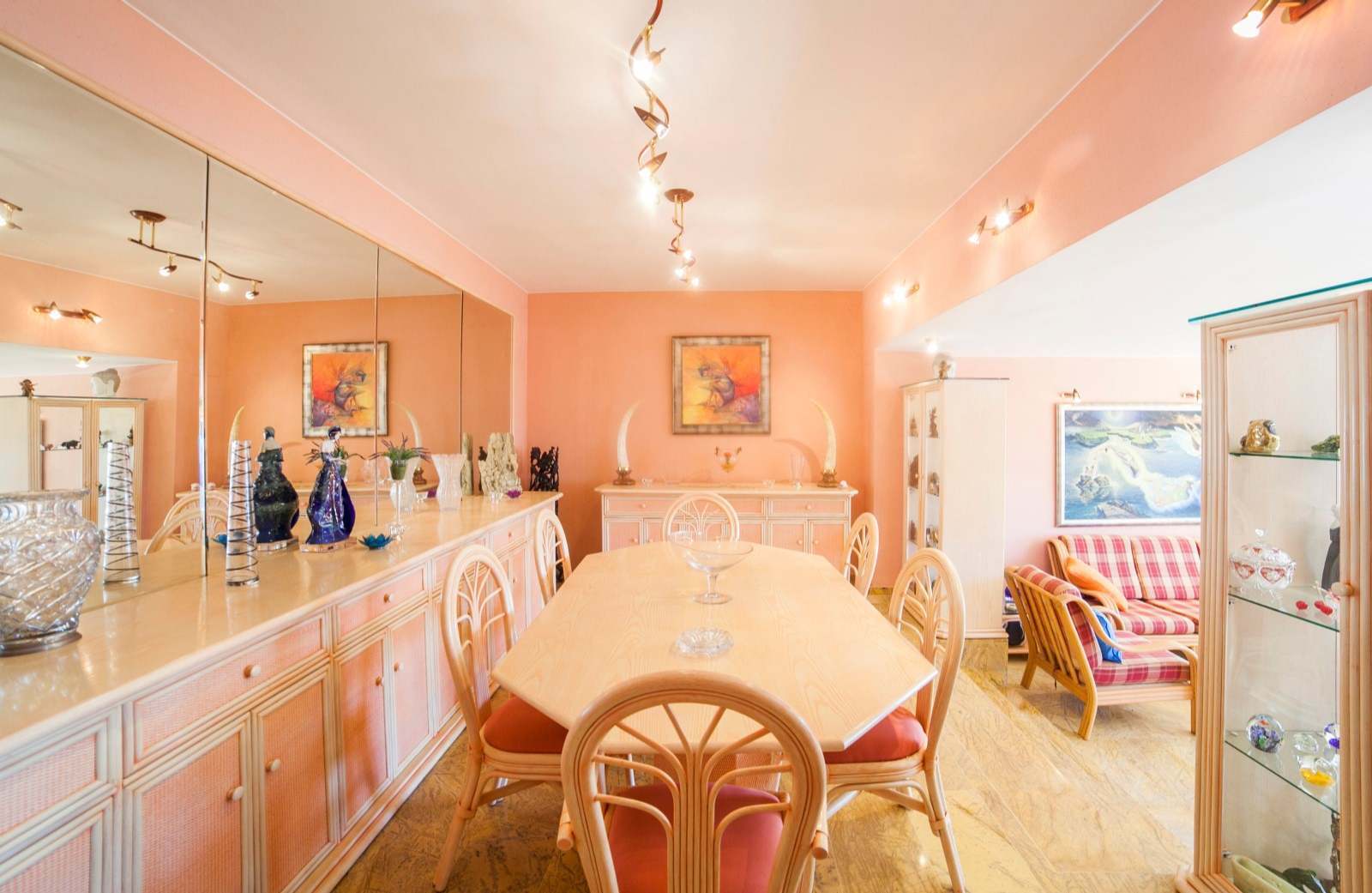 Casa a Lloret de Mar, Girona, Spagna 5 camere da letto, 420 mq. N° 22796