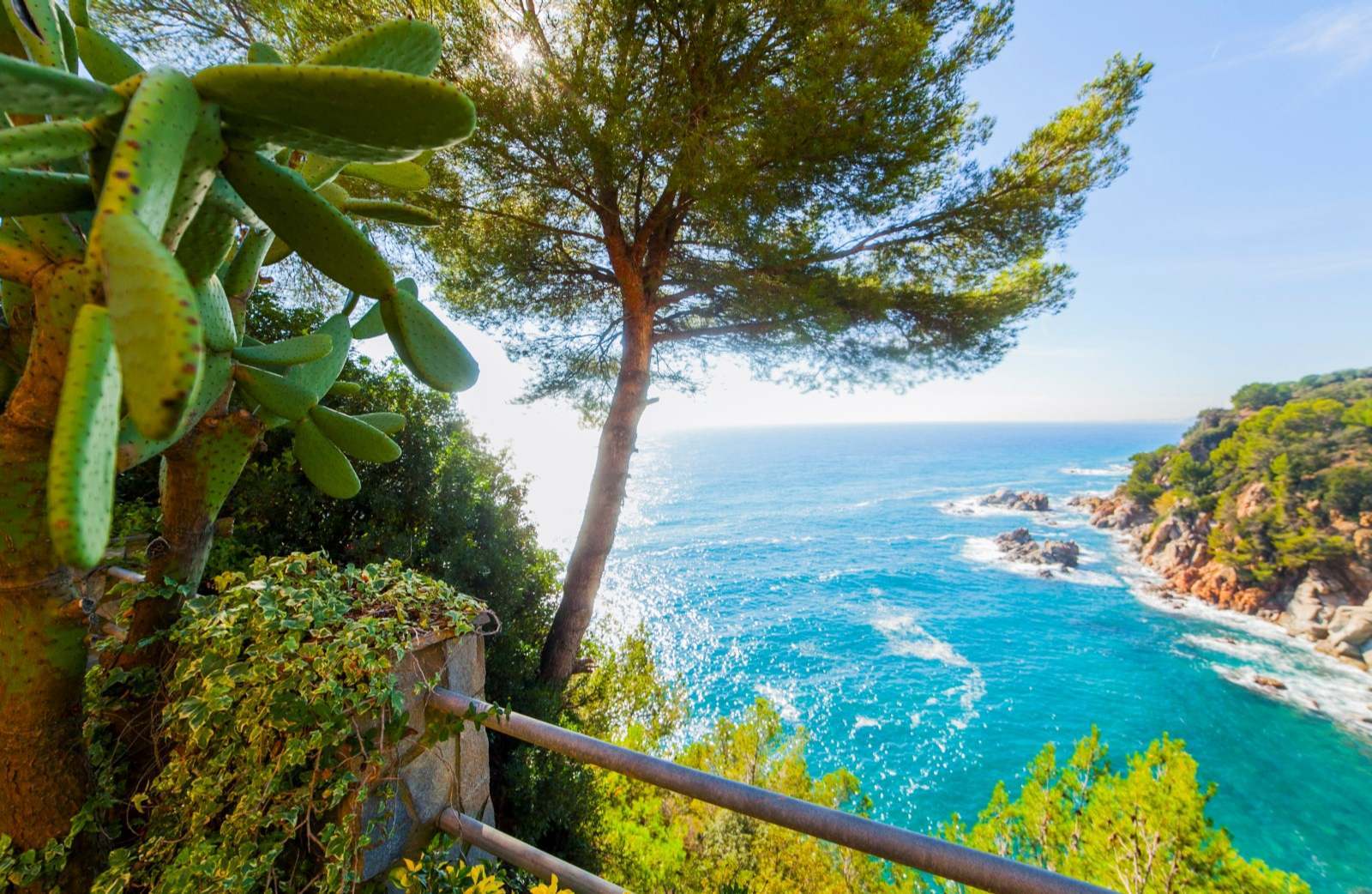 Casa a Lloret de Mar, Girona, Spagna 5 camere da letto, 420 mq. N° 22796