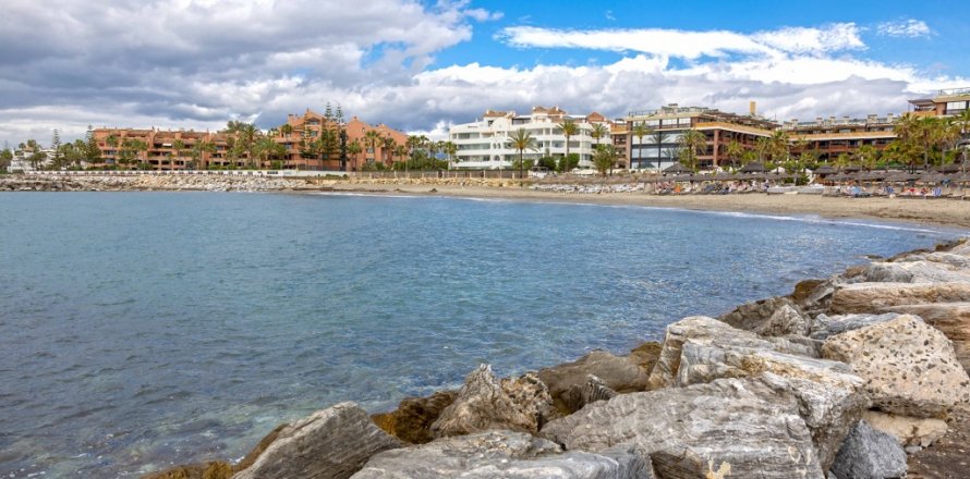 Apartamento Marbella, Málaga, España 2 dormitorios, 128.59 m2 No. 99165