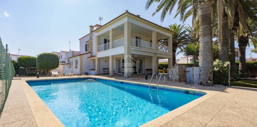 Townhouse Ciutadella De Menorca, Menorca, Spain 4 bedrooms, 770 sq.m. No. 110958