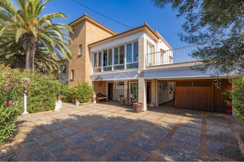 Townhouse for sale Ciutadella De Menorca, Menorca, Spain 4 bedrooms, 770 sq.m. No. 110958 - photo 3