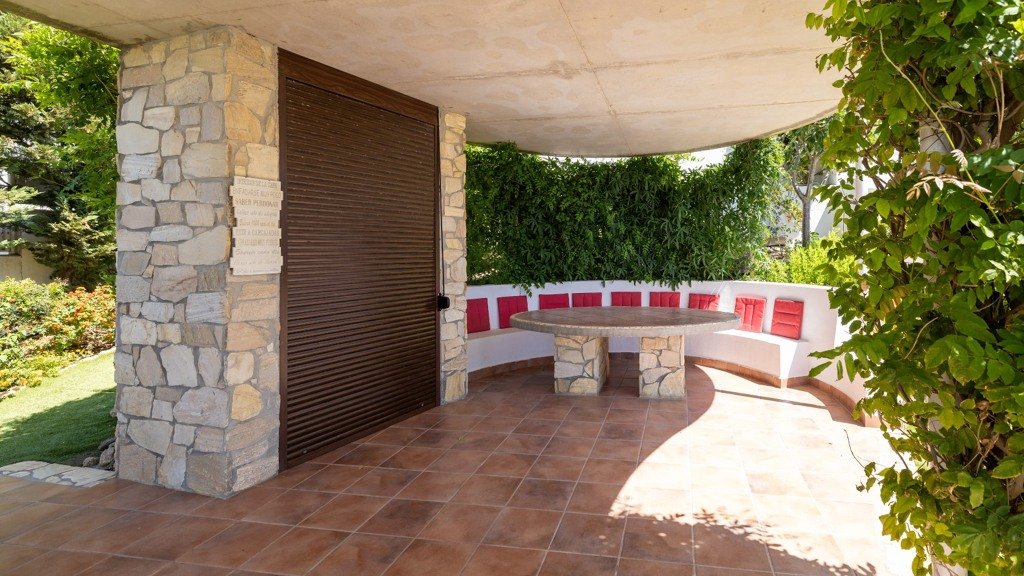 Villa à Zahara de los Atunes, Cadiz, Espagne 7 chambres, 329 m2 No. 102279
