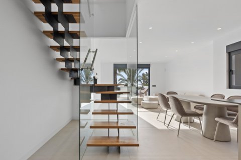 Duplex for sale El Paraiso, Alicante, Spain 3 bedrooms, 207 sq.m. No. 108258 - photo 4