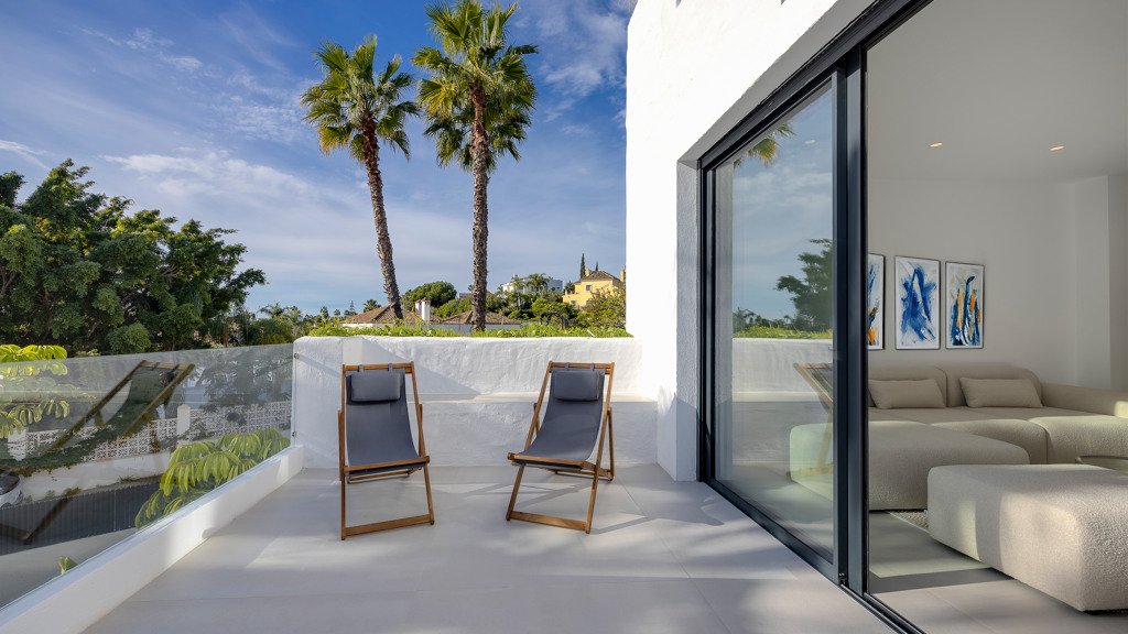 Penthouse à El Paraiso, Malaga, Espagne 3 chambres, 207 m2 No. 108258
