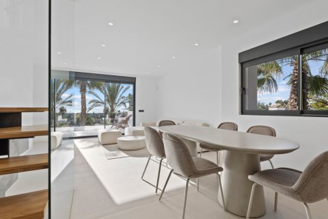 Duplex for sale El Paraiso, Alicante, Spain 3 bedrooms, 207 sq.m. No. 108258 - photo 6