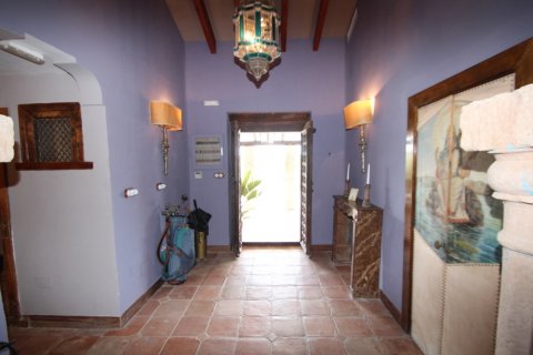 Finca myytävänä Alicante, Espanja, 4 makuuhuonetta, 350 m2 No. 115246 - kuva 27