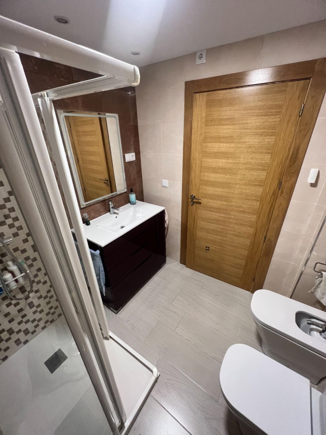 Apartment in Torrevieja, Alicante, Spain 2 bedrooms, 92 sq.m. No. 115244