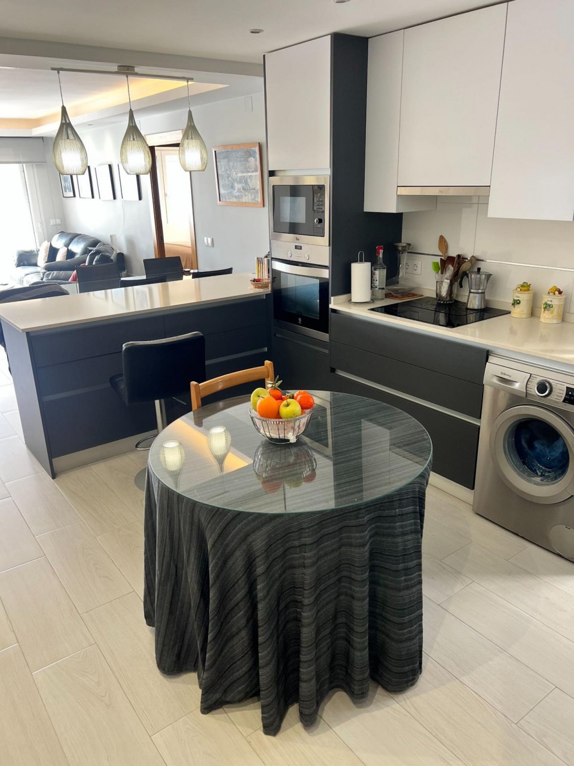 Apartment in Torrevieja, Alicante, Spain 2 bedrooms, 92 sq.m. No. 115244