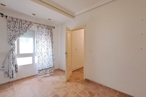 Dzīvoklis pārdošanā Torrevieja, Alicante, Spānijā 5 istabas, 250 m2 Nr. 115990 - attēls 25