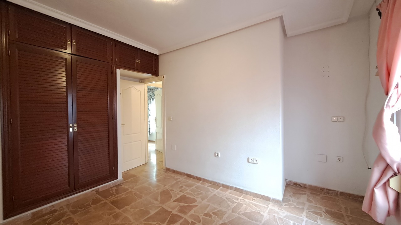 Dzīvoklis Torrevieja, Alicante, Spānijā 5 istabas, 250 m2 Nr. 115990