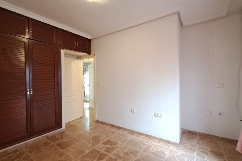 Dzīvoklis pārdošanā Torrevieja, Alicante, Spānijā 5 istabas, 250 m2 Nr. 115990 - attēls 23