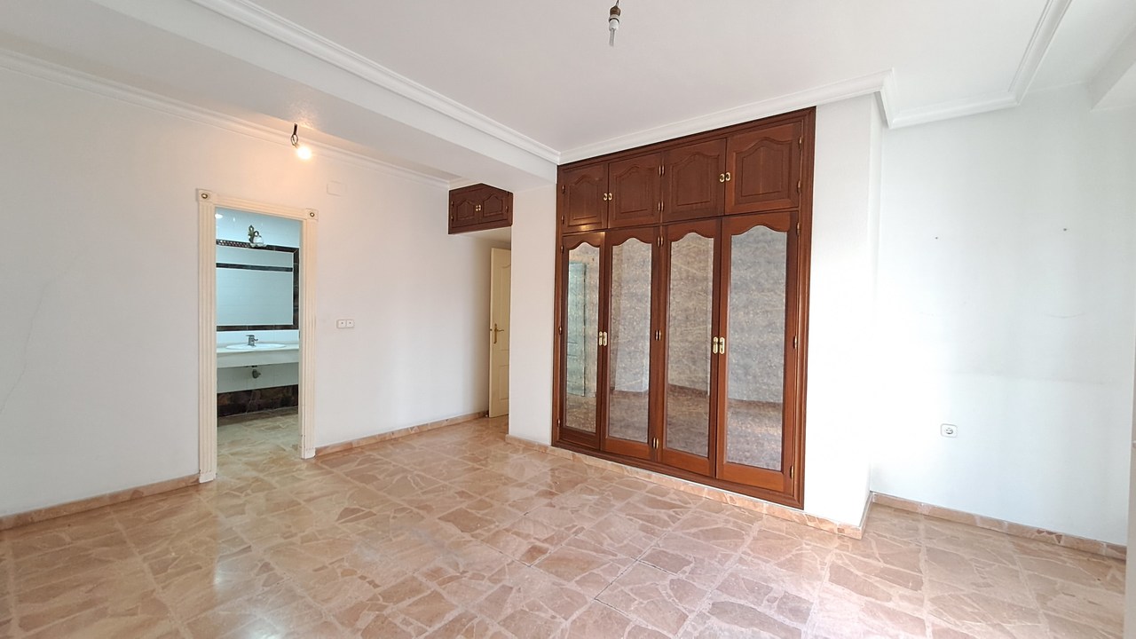 Dzīvoklis Torrevieja, Alicante, Spānijā 5 istabas, 250 m2 Nr. 115990