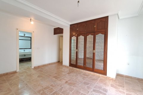 Dzīvoklis pārdošanā Torrevieja, Alicante, Spānijā 5 istabas, 250 m2 Nr. 115990 - attēls 7