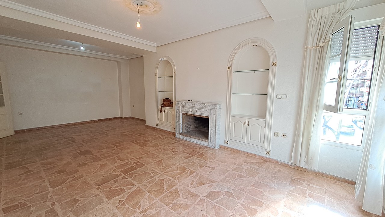 Dzīvoklis Torrevieja, Alicante, Spānijā 5 istabas, 250 m2 Nr. 115990