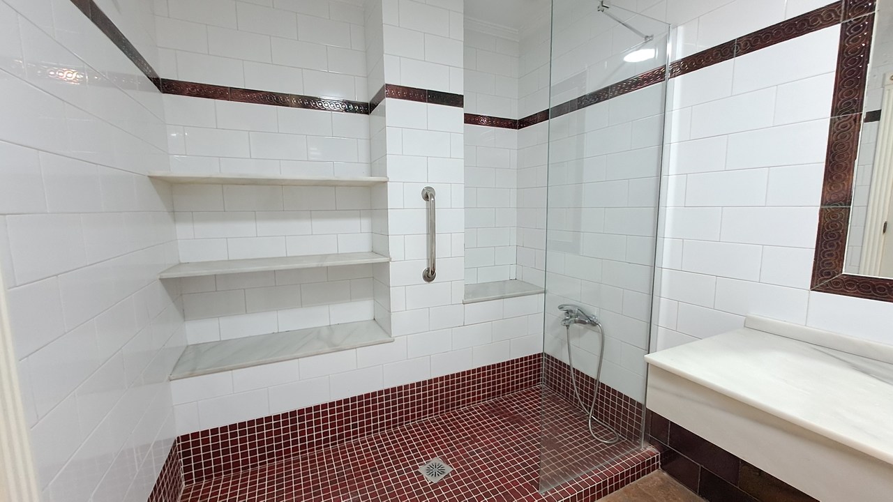 Dzīvoklis Torrevieja, Alicante, Spānijā 5 istabas, 250 m2 Nr. 115990