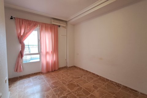 Dzīvoklis pārdošanā Torrevieja, Alicante, Spānijā 5 istabas, 250 m2 Nr. 115990 - attēls 22