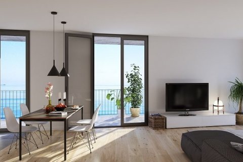 Apartment for sale Badalona, Barcelona, Spain 4 bedrooms, 128 sq.m. No. 35337 - photo 2