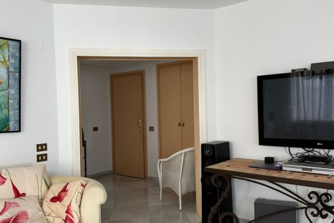 Wohnung zur Miete Marbella, Malaga, Spanien 2 Schlafzimmer, 95 m2 Nr. 109501 - Foto 17
