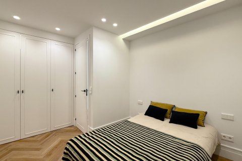 Appartamento in vendita Madrid, Spagna 3 camere da letto, 137 mq. N° 109414 - foto 18