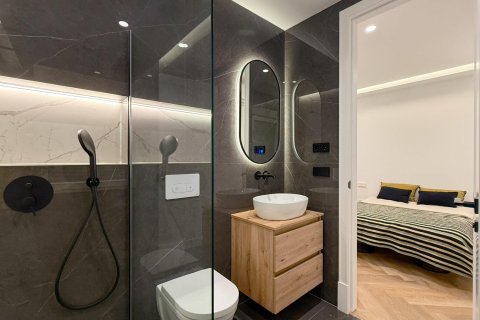 Appartamento in vendita Madrid, Spagna 3 camere da letto, 137 mq. N° 109414 - foto 22
