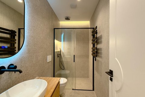 Appartamento in vendita Madrid, Spagna 3 camere da letto, 137 mq. N° 109414 - foto 28