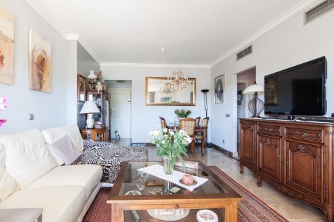 Apartment for sale Estepona, Malaga, Spain 2 bedrooms, 100 sq.m. No. 109498 - photo 6