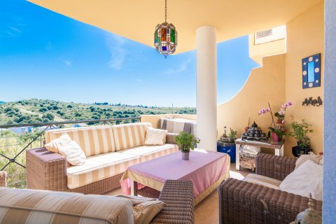 Apartment for sale Estepona, Malaga, Spain 2 bedrooms, 100 sq.m. No. 109498 - photo 1