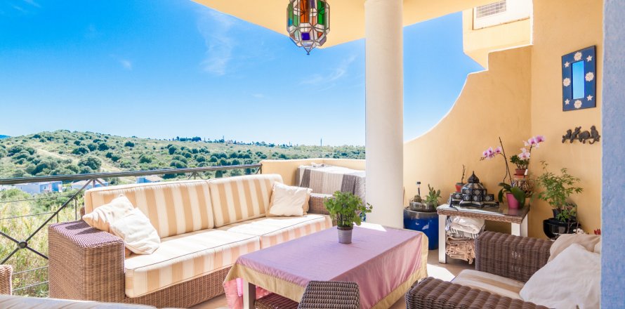 Apartment Estepona, Malaga, Spain 2 bedrooms, 100 sq.m. No. 109498