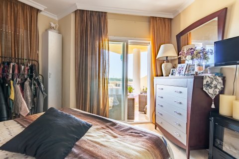 Apartment for sale Estepona, Malaga, Spain 2 bedrooms, 100 sq.m. No. 109498 - photo 11