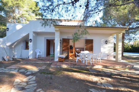 House for sale L'Ametlla de Mar, Tarragona, Spain 6 bedrooms, 200 sq.m. No. 21583 - photo 23