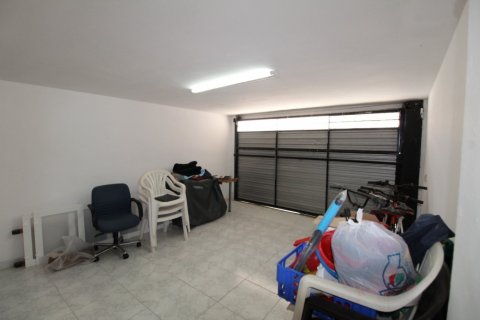 House for sale Cunit, Tarragona, Spain 4 bedrooms, 132 sq.m. No. 21608 - photo 12