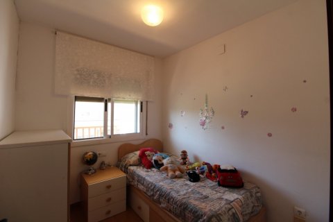 House for sale Cunit, Tarragona, Spain 4 bedrooms, 132 sq.m. No. 21608 - photo 14