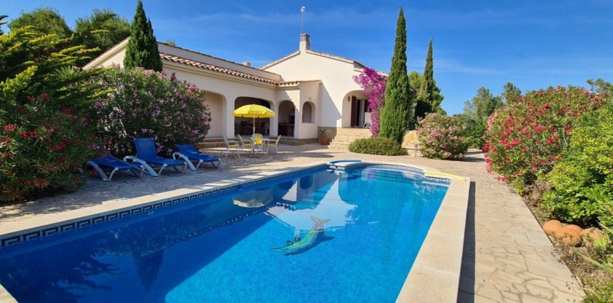 Casa L'Ametlla de Mar, Tarragona, Spagna 4 camere da letto, 183 mq. N° 22965
