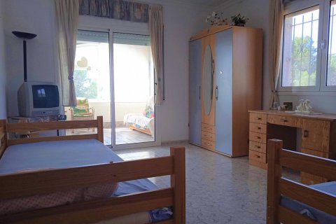 Продажа дома Л'Аметлья-де-Мар, Таррагона, Испания 6 спален, 386м2 №21587 - фото 29