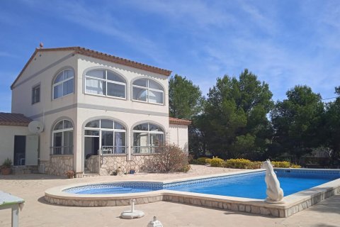Продажа дома Л'Аметлья-де-Мар, Таррагона, Испания 6 спален, 386м2 №21587 - фото 3
