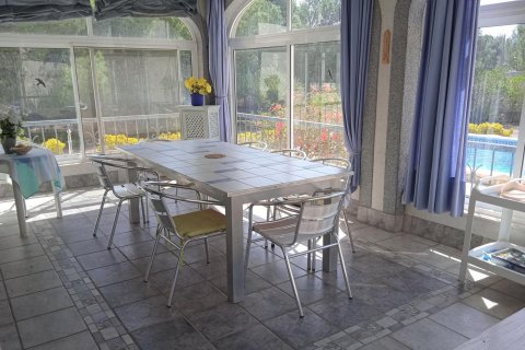 Продажа дома Л'Аметлья-де-Мар, Таррагона, Испания 6 спален, 386м2 №21587 - фото 20