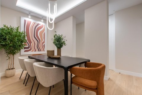 Apartamento en venta Madrid, España 2 dormitorios, 116 m2 No. 90233 - foto 3