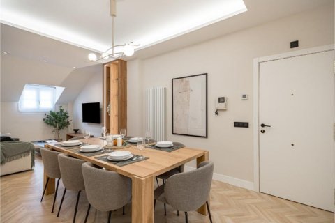 Apartment for sale Madrid, Spain 2 bedrooms, 74 sq.m. No. 90235 - photo 7