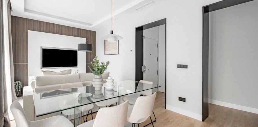 Apartment Madrid, Espagne 2 chambres, 76 m2 No. 90234