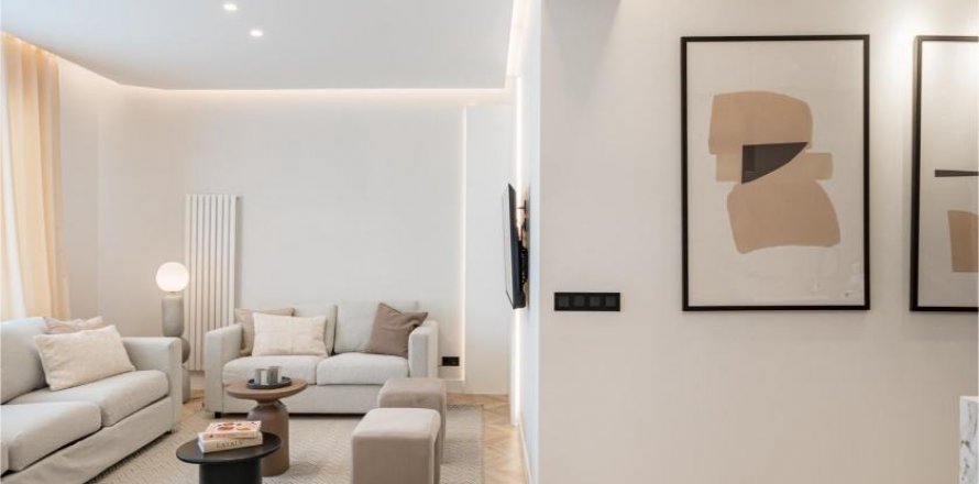 Apartamento Madrid, España 4 dormitorios, 147 m2 No. 90231
