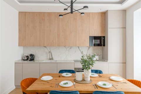Apartamento en venta Madrid, España 3 dormitorios, 120 m2 No. 90230 - foto 3