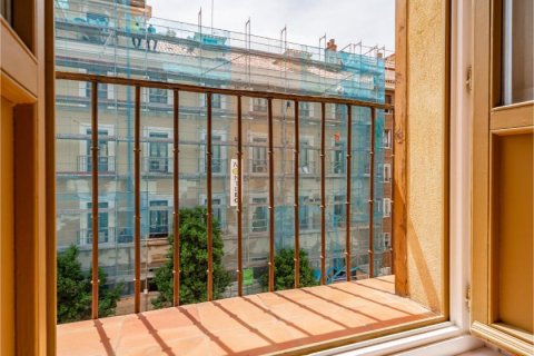 Apartamento en venta Madrid, España 3 dormitorios, 120 m2 No. 90230 - foto 8