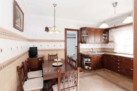 Villa in vendita Benalmadena, Malaga, Spagna 5 camere da letto, 280 mq. N° 107832 - foto 25
