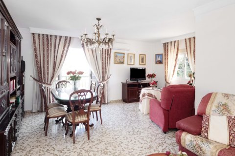 Villa in vendita Benalmadena, Malaga, Spagna 5 camere da letto, 280 mq. N° 107832 - foto 7
