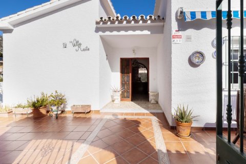 Villa in vendita Benalmadena, Malaga, Spagna 5 camere da letto, 280 mq. N° 107832 - foto 30