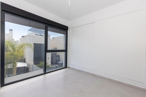 Продажа виллы в Ла Флорида, Аликанте, Испания 3 спальни, 140м2 №109055 - фото 7